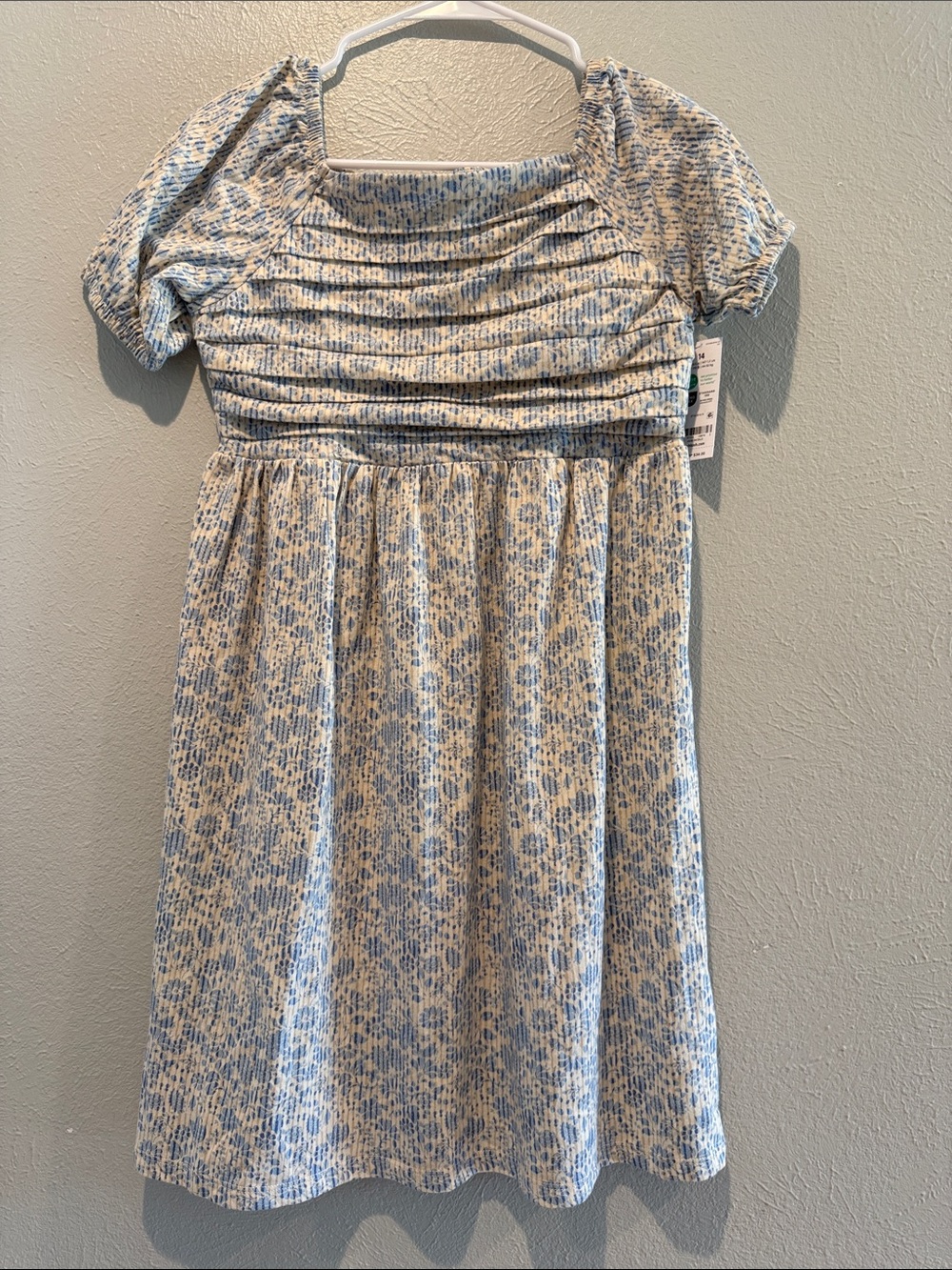 OshKosh B'gosh Blue and White Floral Kids Dress. PTP 14.5”. Length 32”